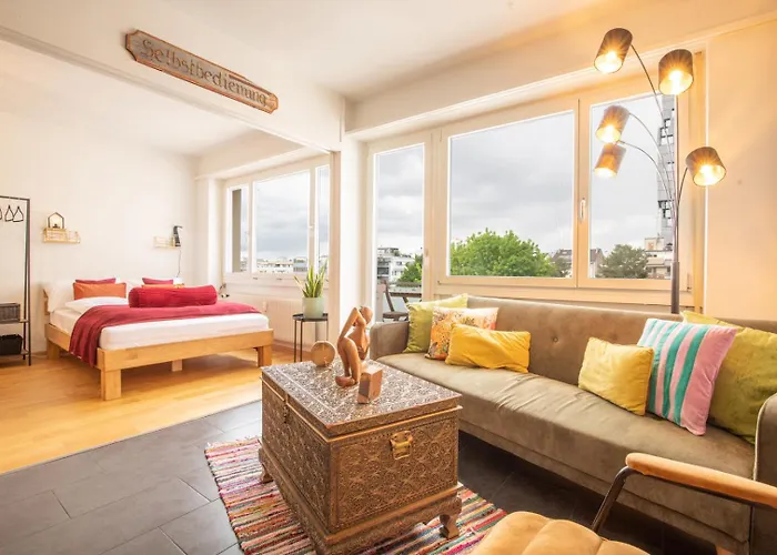 Special Modern Lisa Apartment Basel, Bahnhof Grossbasel 10-Star