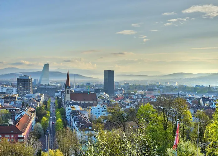 Special Modern Lisa Apartment Basel, Bahnhof Grossbasel 10-Star